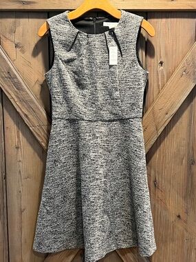 White House Black Market Heather Grey Fit Flare Sleeveless Sheath Dress SZ 4 NWT